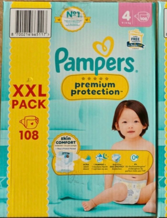 1 carton de couches Pampers taille 4