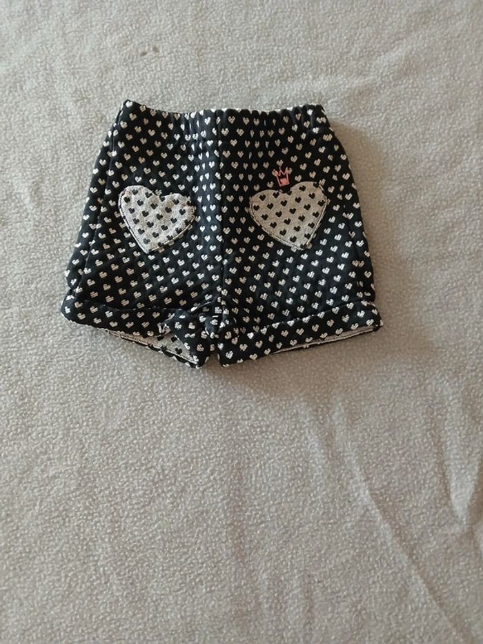 Lot short 6 mois - photo numéro 3
