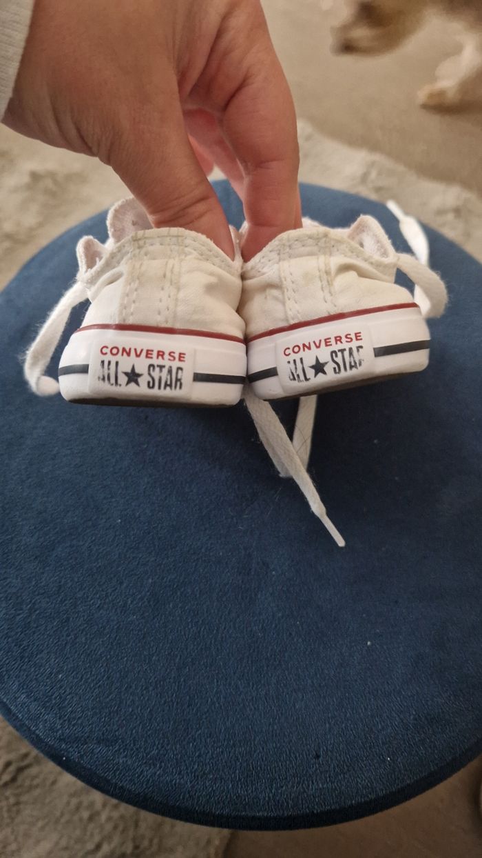 Converse bébé blanche