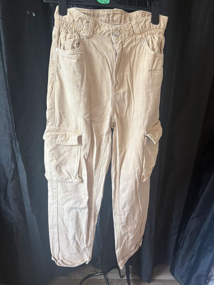 Pantalon cargo Bershka beige - Taille 36