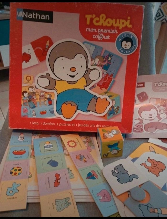 Boîte de jeux mon premier coffret de jeux T'choupi