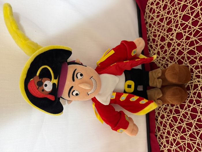 Peluche Pirate - Capitaine Crochet Peter Pan - photo numéro 3