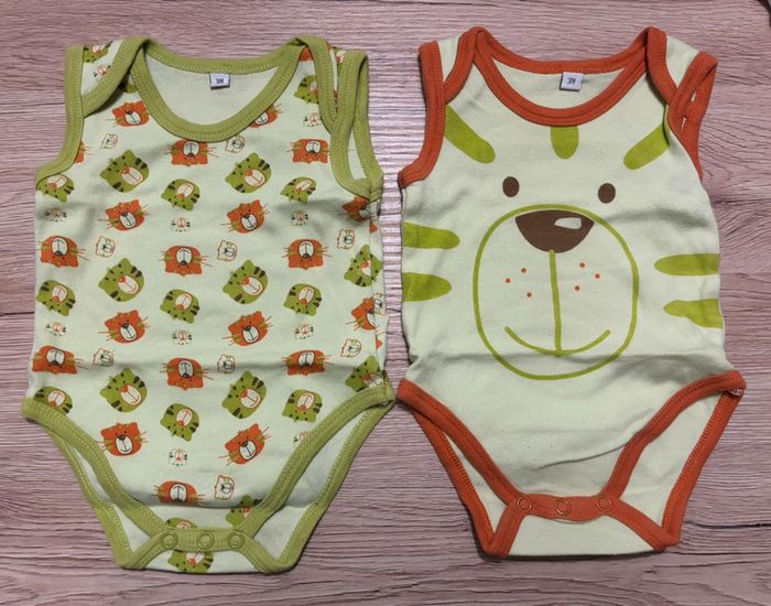 Lot 6 bodies sans manches 3 mois - photo numéro 2