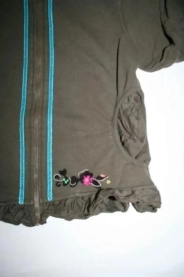 Sweat à capuche Catimini taille 14 ans - photo numéro 2