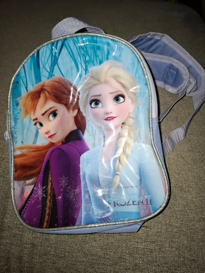 Sac à dos maternelle la Reine des neiges 2 - photo numéro 5