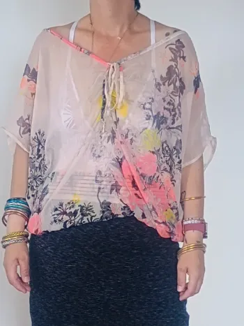 Blouse fluide transparente T42 imprimé floral