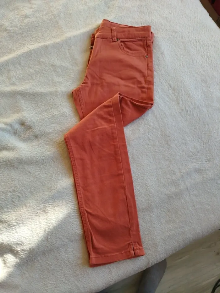 Pantalon type 7/8 fille taille 16 ans S Kiabi couleur rouille