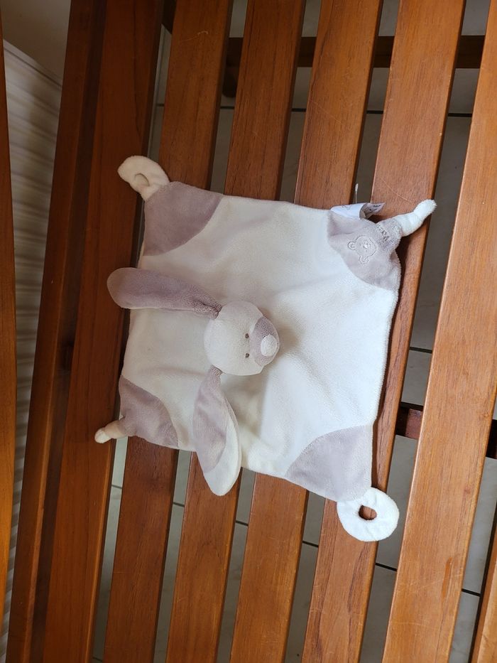 Doudou pouce lapin - photo numéro 3