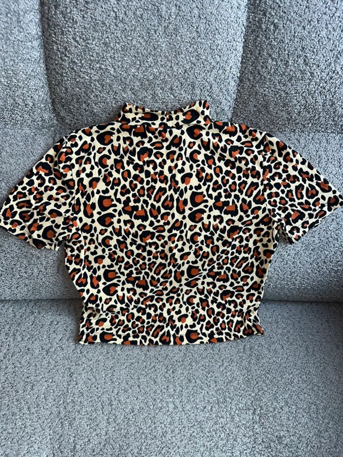 Top crop top manches courtes imprimé léopard Fila - photo numéro 2