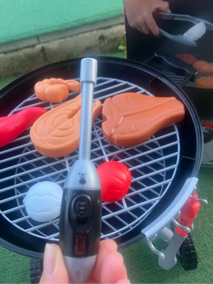 Mini barbecue Weber enfant - photo numéro 2