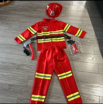 Déguisement de pompier avec accessoires 120 cm