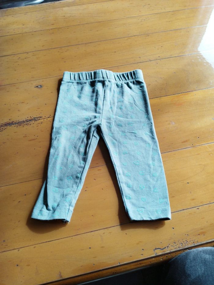 Legging 6 mois orchestra coeurs bleus très bon état