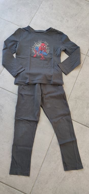 Pyjama Spiderman