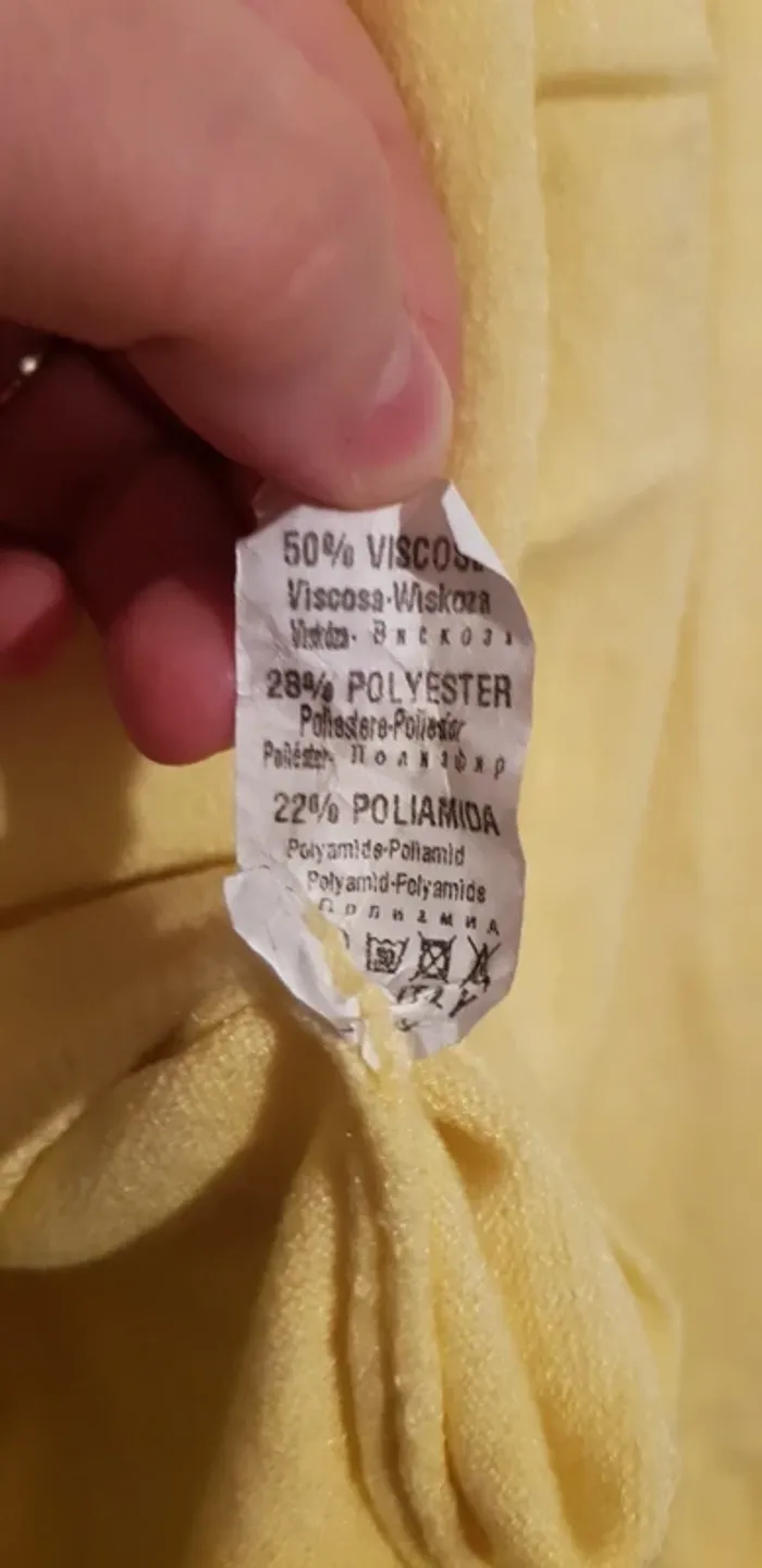 Pull col V jaune - photo numéro 3