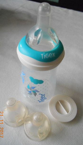 Biberon 150ml TIGEX Intuition neuf