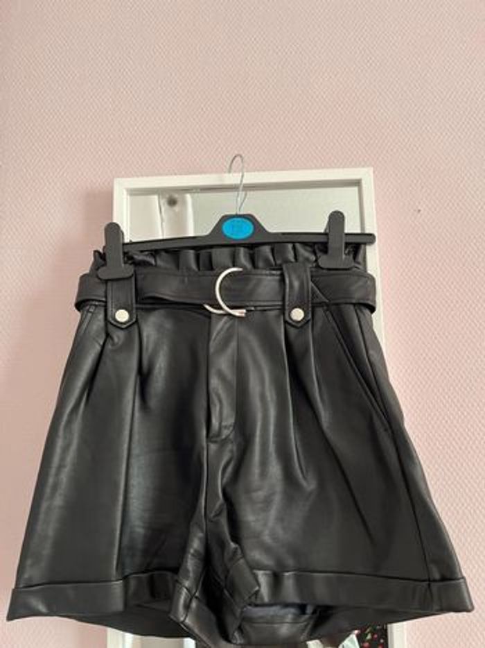 Short en cuir - Amisu
