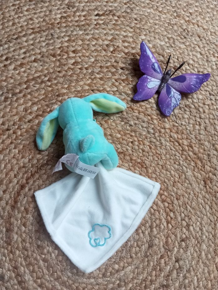 Doudou lapin neuf - photo numéro 2