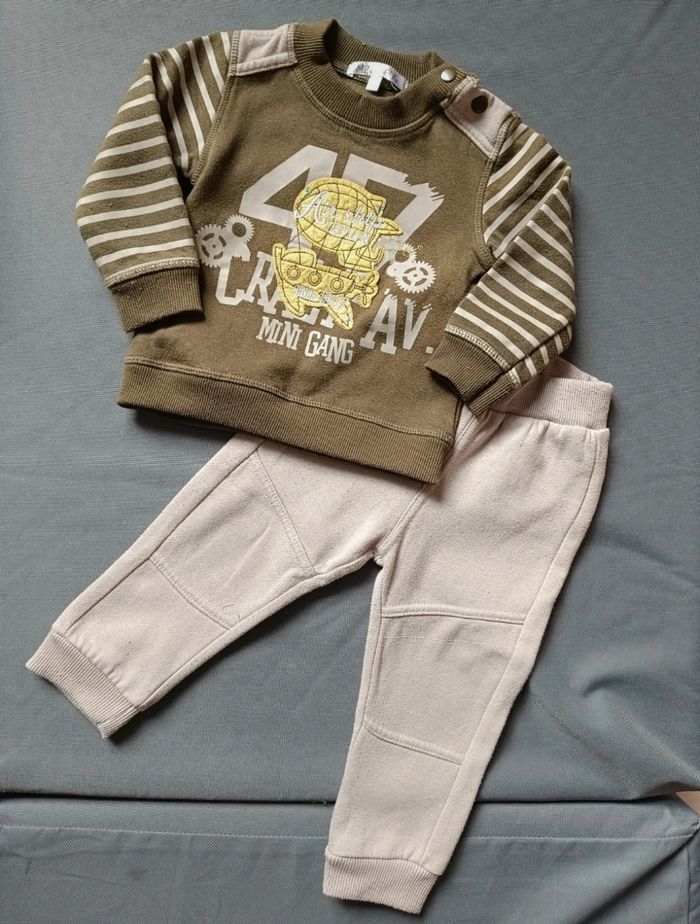 Ensemble jogging - photo numéro 2