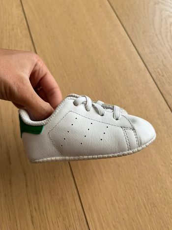 Basket adidas Stan smith bébé