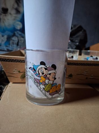 Verre Mickey au sport d hiver