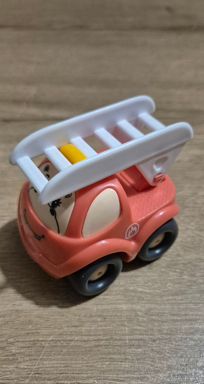 Set de petites voitures + boîte transport - photo numéro 7