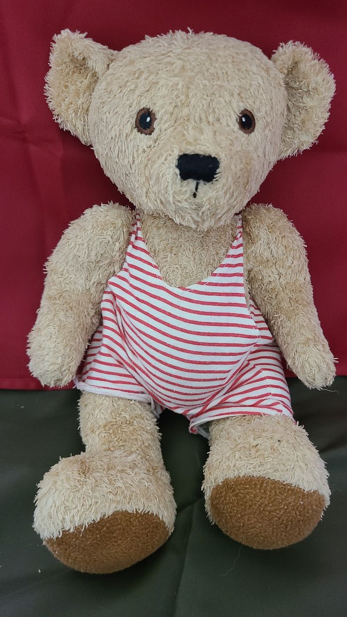 Peluche doudou ours maillot rayé rouge gris 30 cm Sunkid - photo numéro 4
