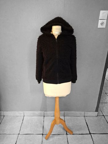 Gilet froufrou poilus 🤪