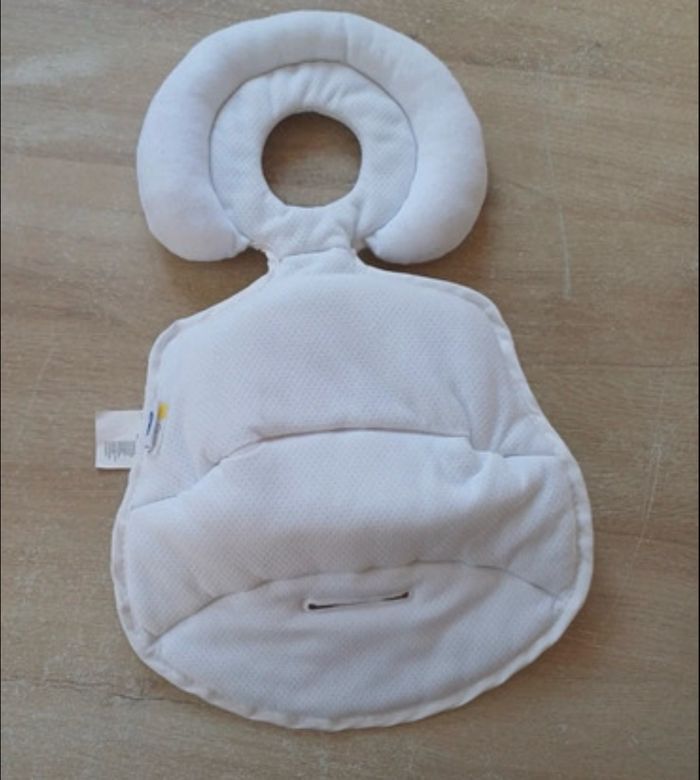 Réducteur de siège auto - photo numéro 3