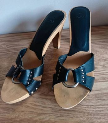 Mules à talons en simili