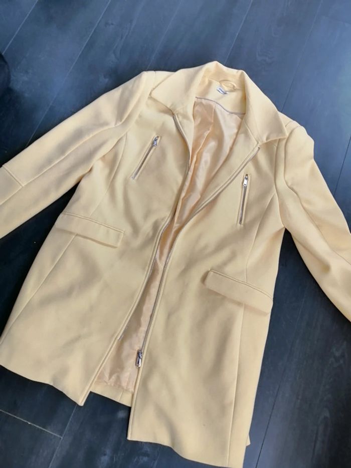 Trench jaune