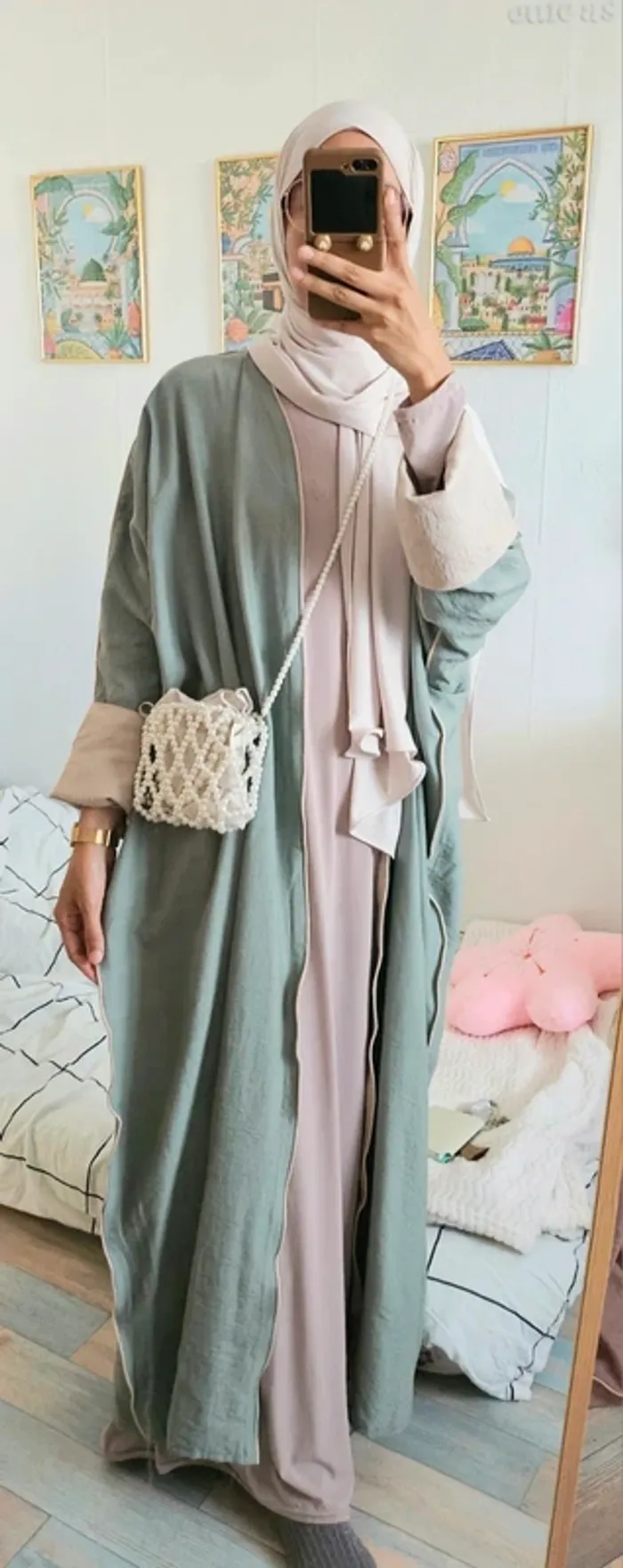 Abaya vert d'eau Jennah boutique NEUVE avec étiquette jamais porté - photo numéro 17