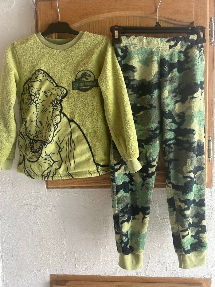Pyjama polaire 2 pièces - taille 8 ans