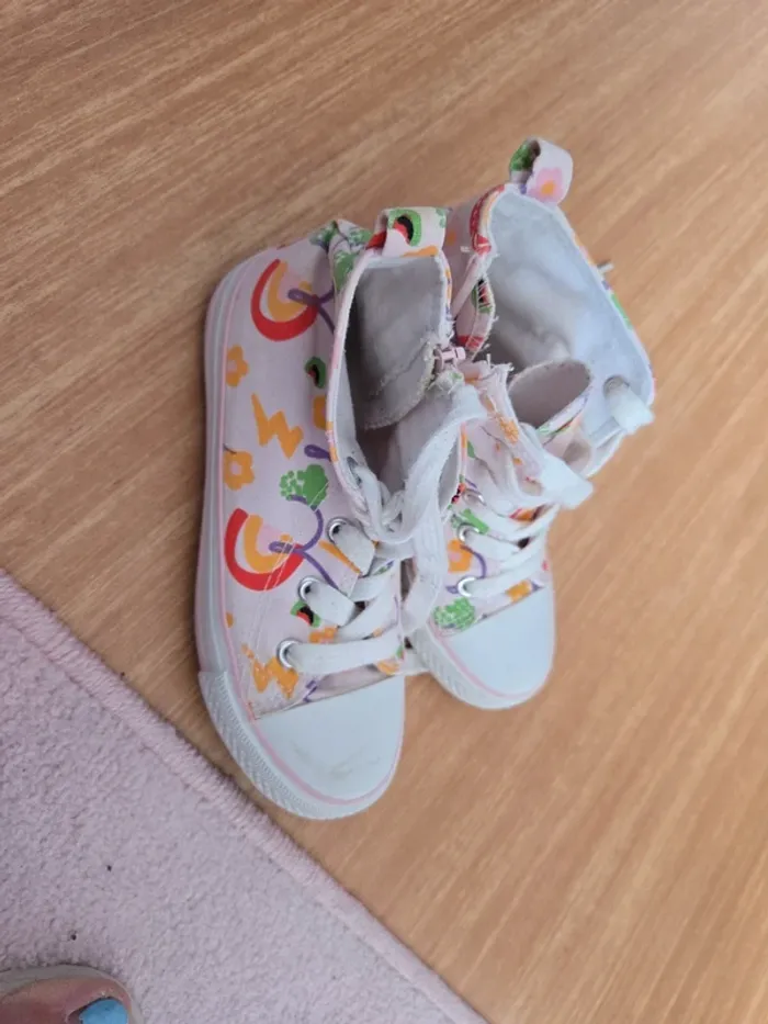 Basket fille taille 31 - photo numéro 2