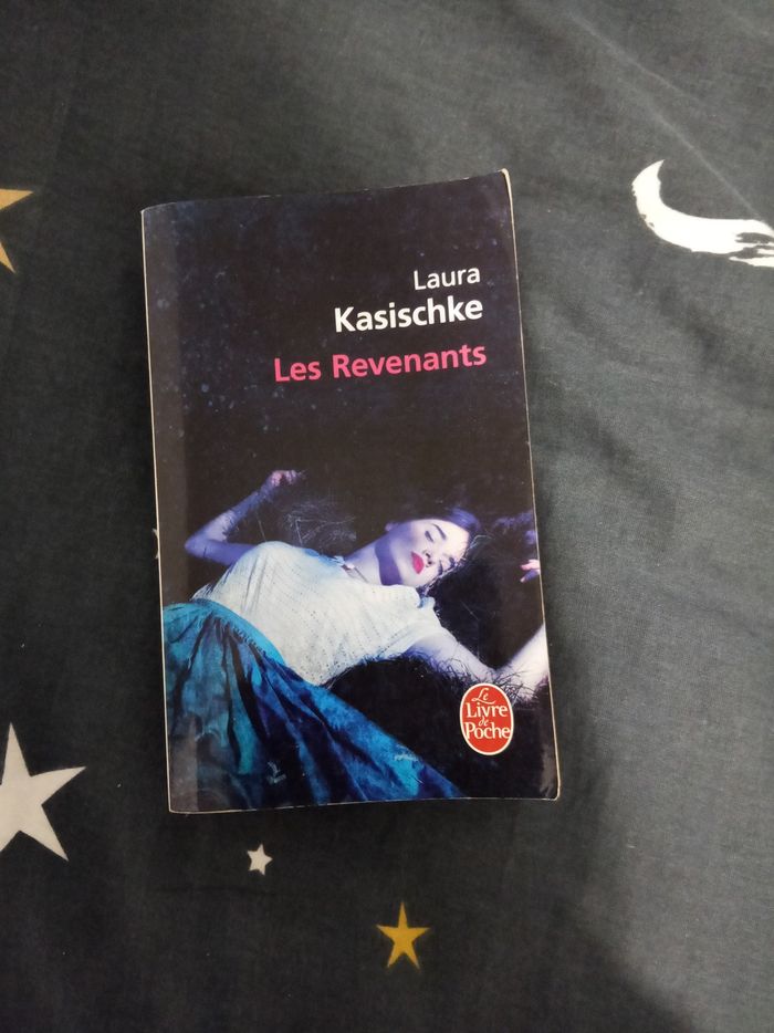 Livre (124) 📚 Les revenants