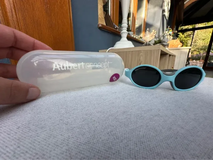 Lunette de soleil bébé Aubert bleu ciel - photo numéro 3