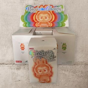 Lot de 6 figurines Labubu Mystère – Série Big Into Energy avec boîte + présentoir