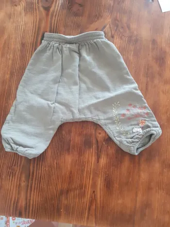 Pantalon taille 12 mois