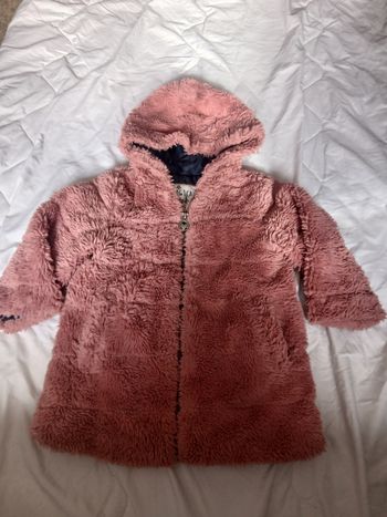 Manteau fausses fourrure 3ans fille