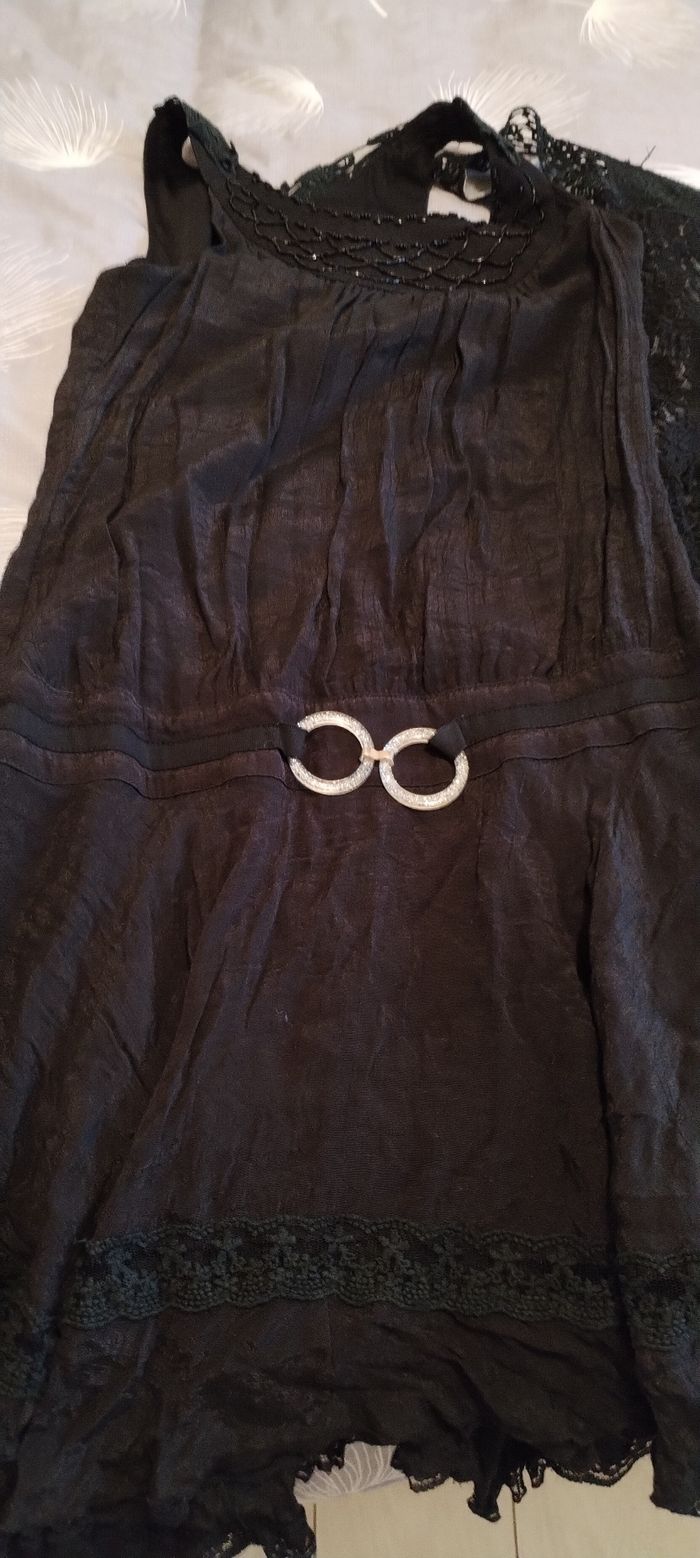 Robes noires - photo numéro 2