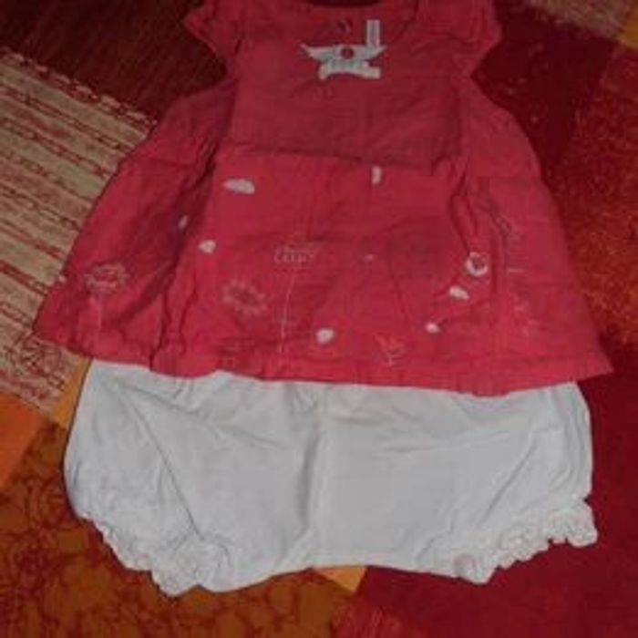 Lot de vêtements été fille 9 mois - photo numéro 2