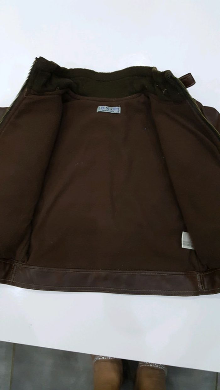 Veste imitation cuir 4 ans - photo numéro 4