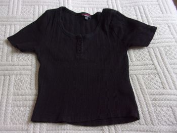 tee shirt manches courtes Jennyfer taille M