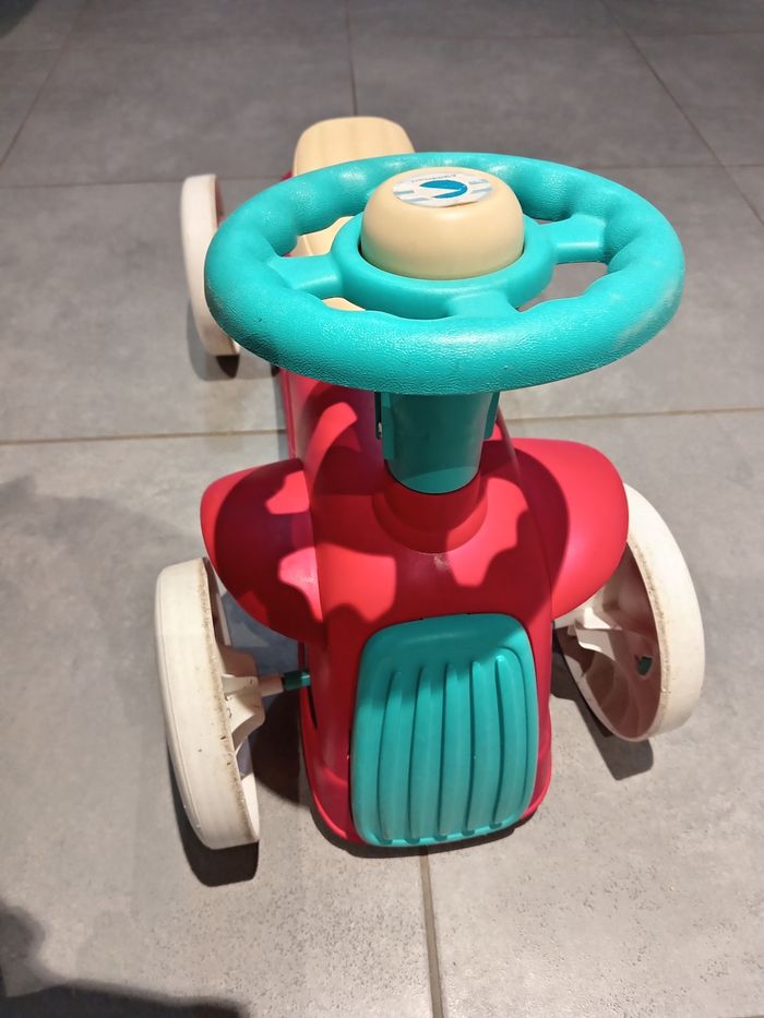 Voiture pour enfant - photo numéro 3