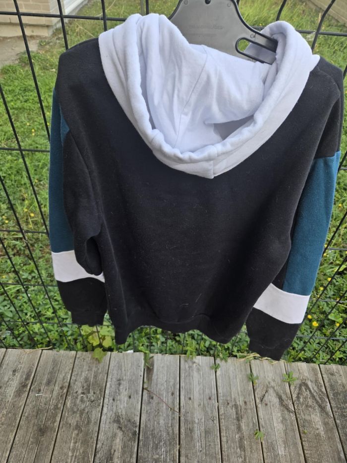 sweat shirt à capuche taille xs - photo numéro 2