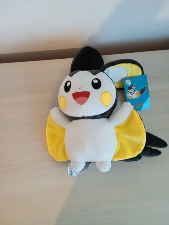 Peluche Pokémon Emolga neuve - photo numéro 2