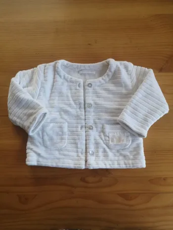 Veste blanche 6 mois