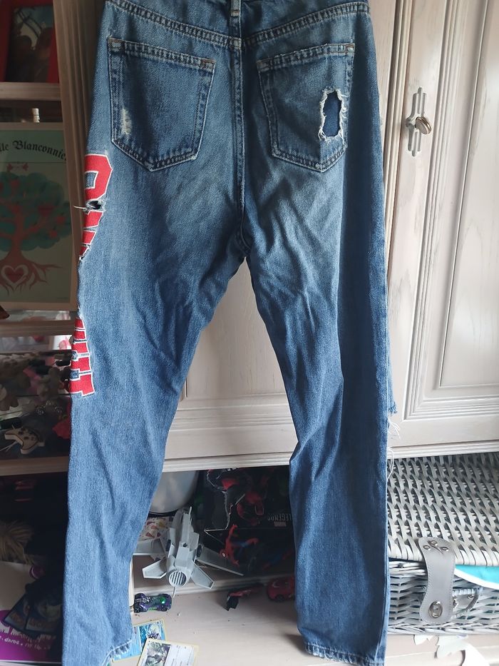 Jeans troués T34 bleu - photo numéro 5
