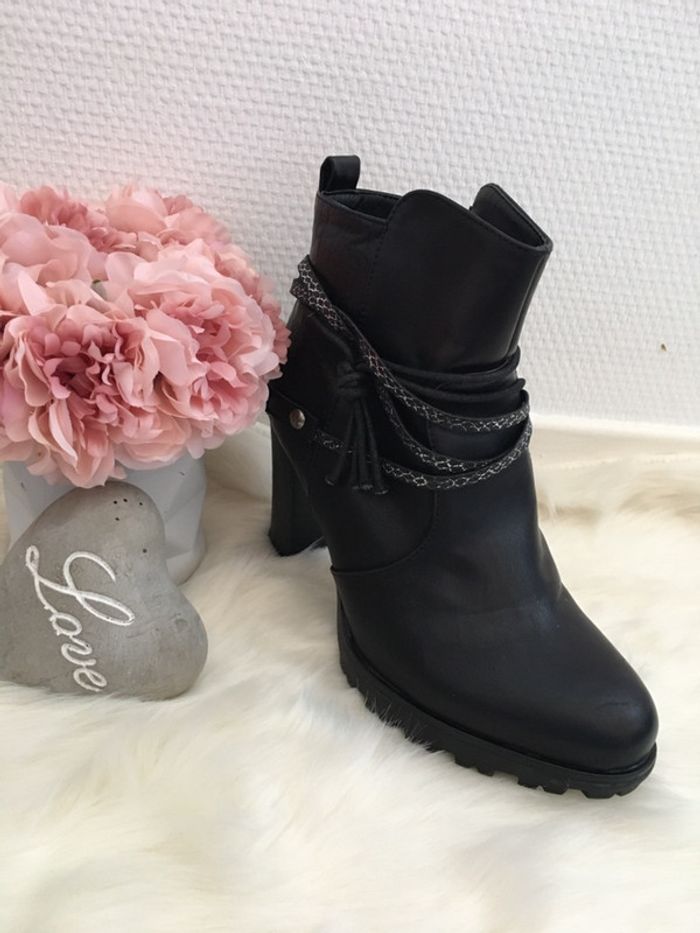 Bottines - photo numéro 2