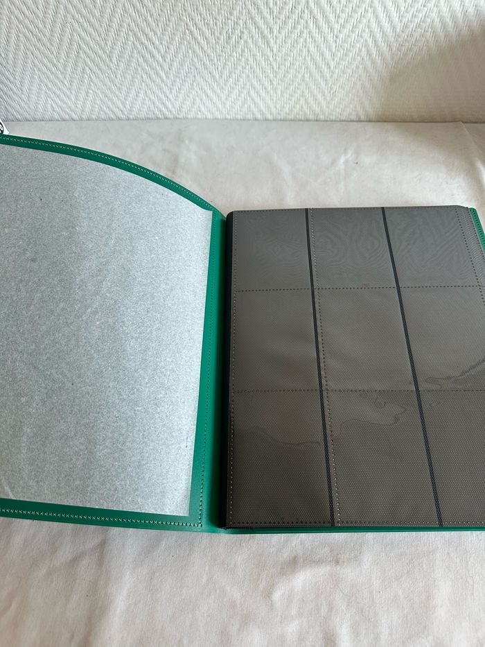 Album de rangement vert/ Portfolio de qualité premium 360 places Pokémon - photo numéro 2