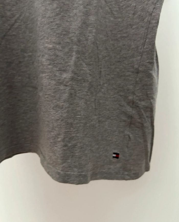 T-shirt homme TOMMY HILFIGER XXL Neuf - photo numéro 2